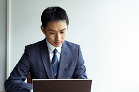 仕事のない日の副業に